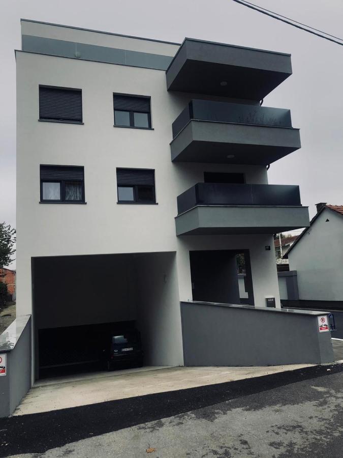 Jacuzzi Apartment Code 96 Ζάγκρεμπ Εξωτερικό φωτογραφία